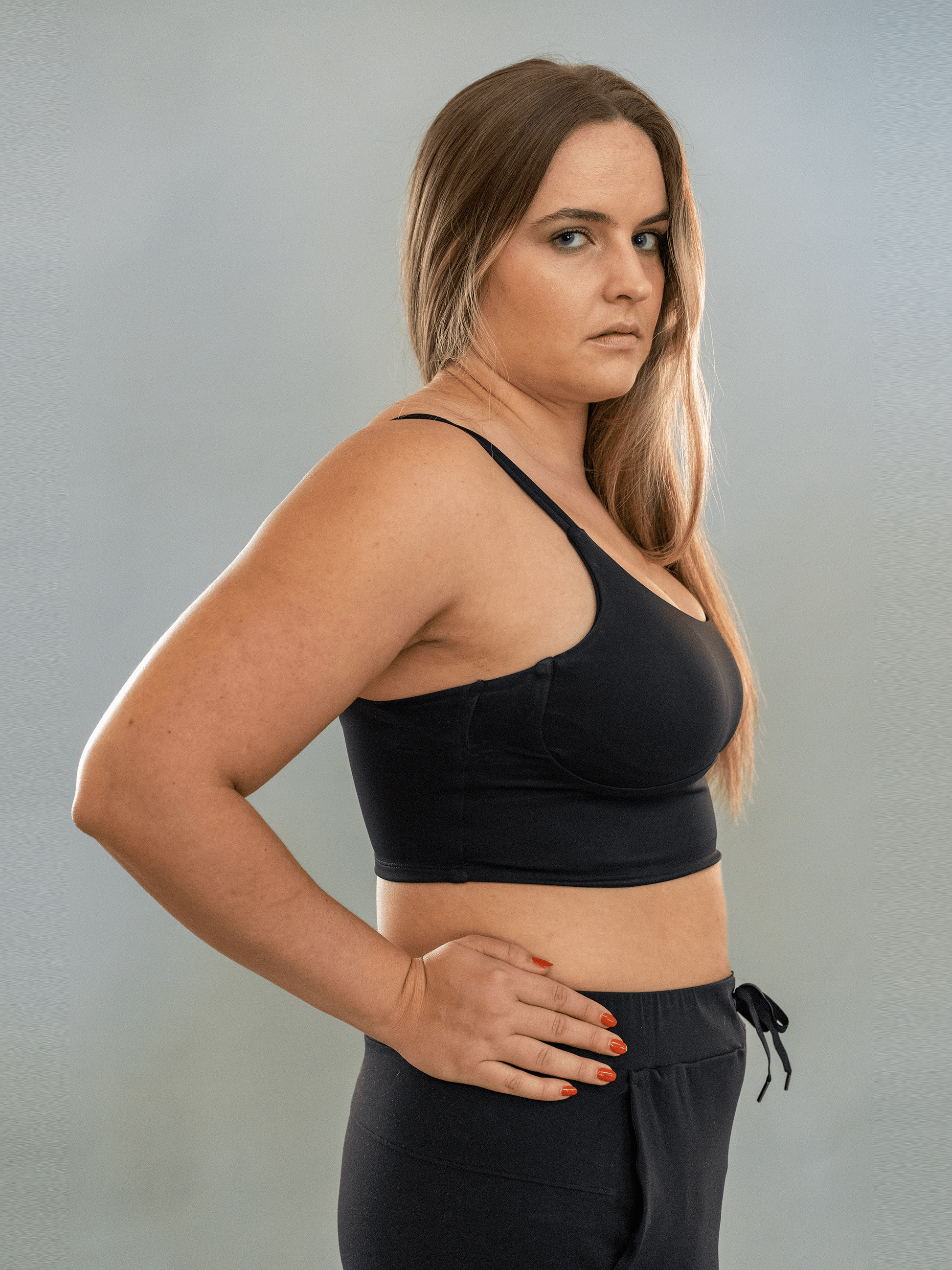 Arcadia Crop - Black - Best premium leggings, bra, t shirt, workout clothes, activewear, ARYA Athleisure , yoga clothes, gym clothes