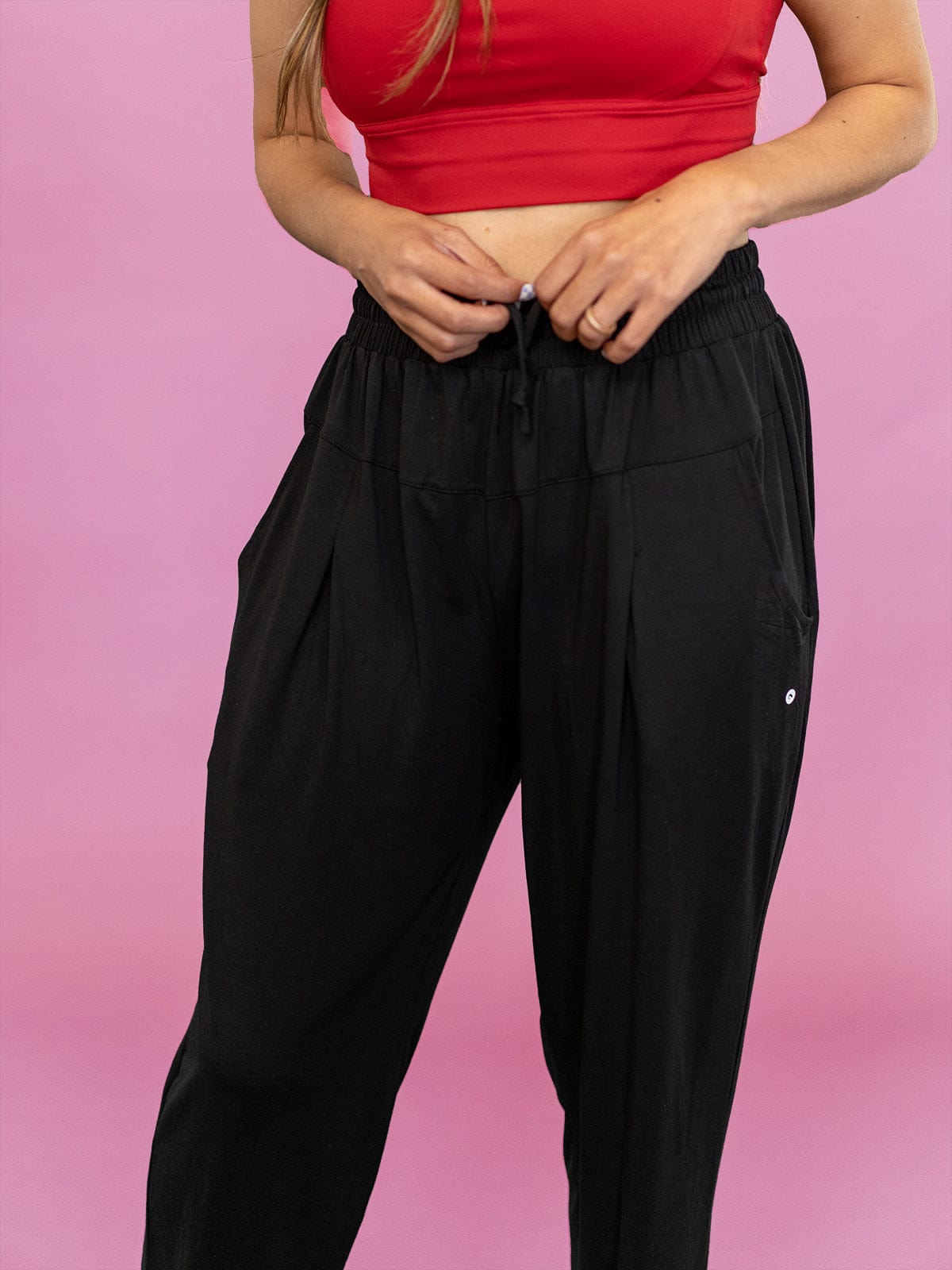 SoHo Joggers - Black - Best premium leggings, bra, t shirt, workout clothes, activewear, ARYA Athleisure , yoga clothes, gym clothes