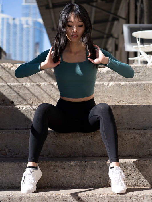 Ballerina Crop - Emerald - Best premium leggings, bra, t shirt, workout clothes, activewear, ARYA Athleisure , yoga clothes, gym clothes