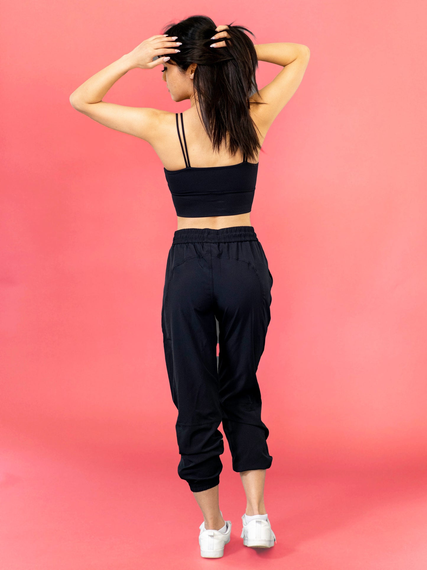Miami Joggers - Black - Best premium leggings, bra, t shirt, workout clothes, activewear, ARYA Athleisure , yoga clothes, gym clothes