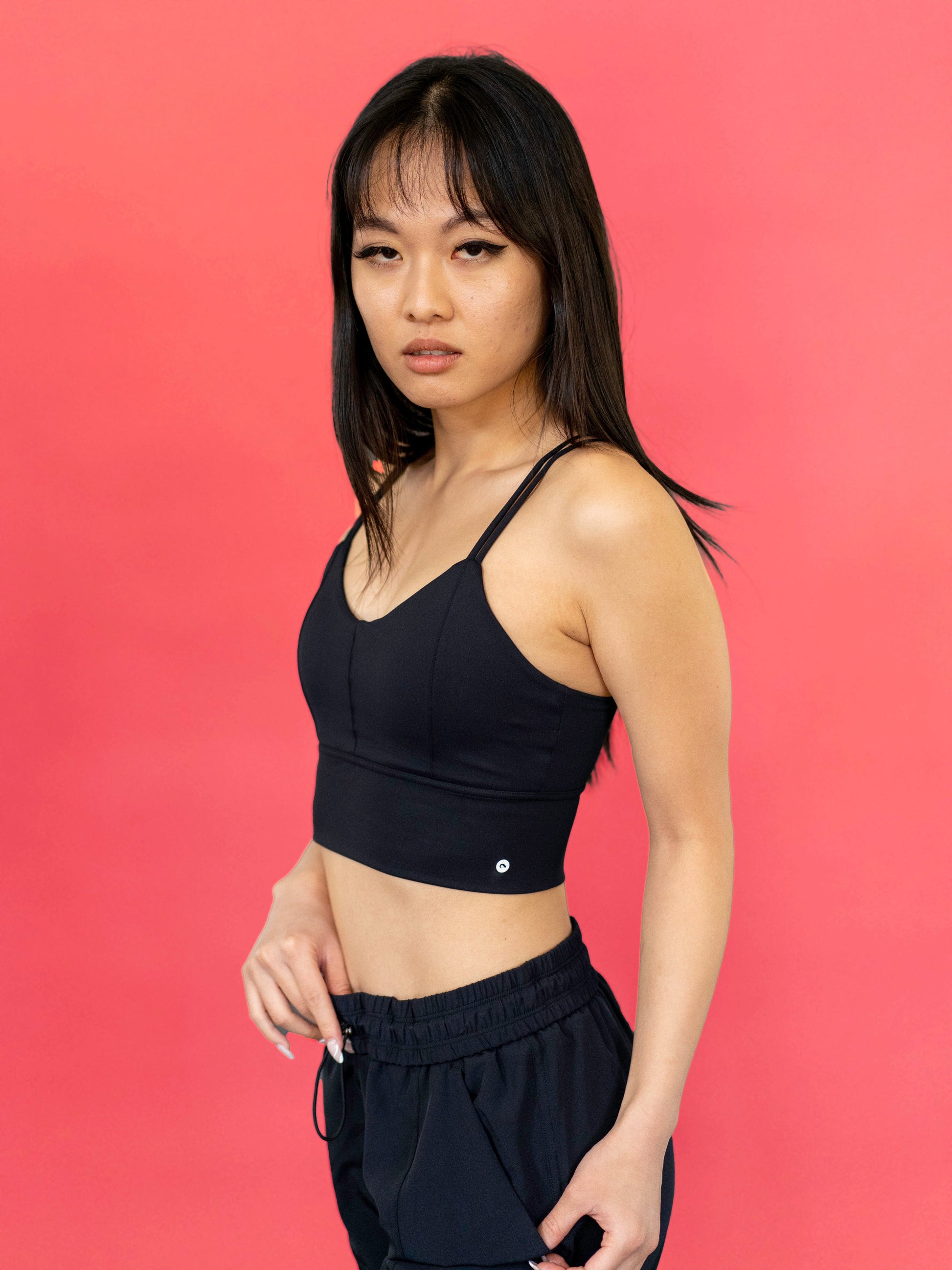 Miami Crop Bra - Black - Best premium leggings, bra, t shirt, workout clothes, activewear, ARYA Athleisure , yoga clothes, gym clothes