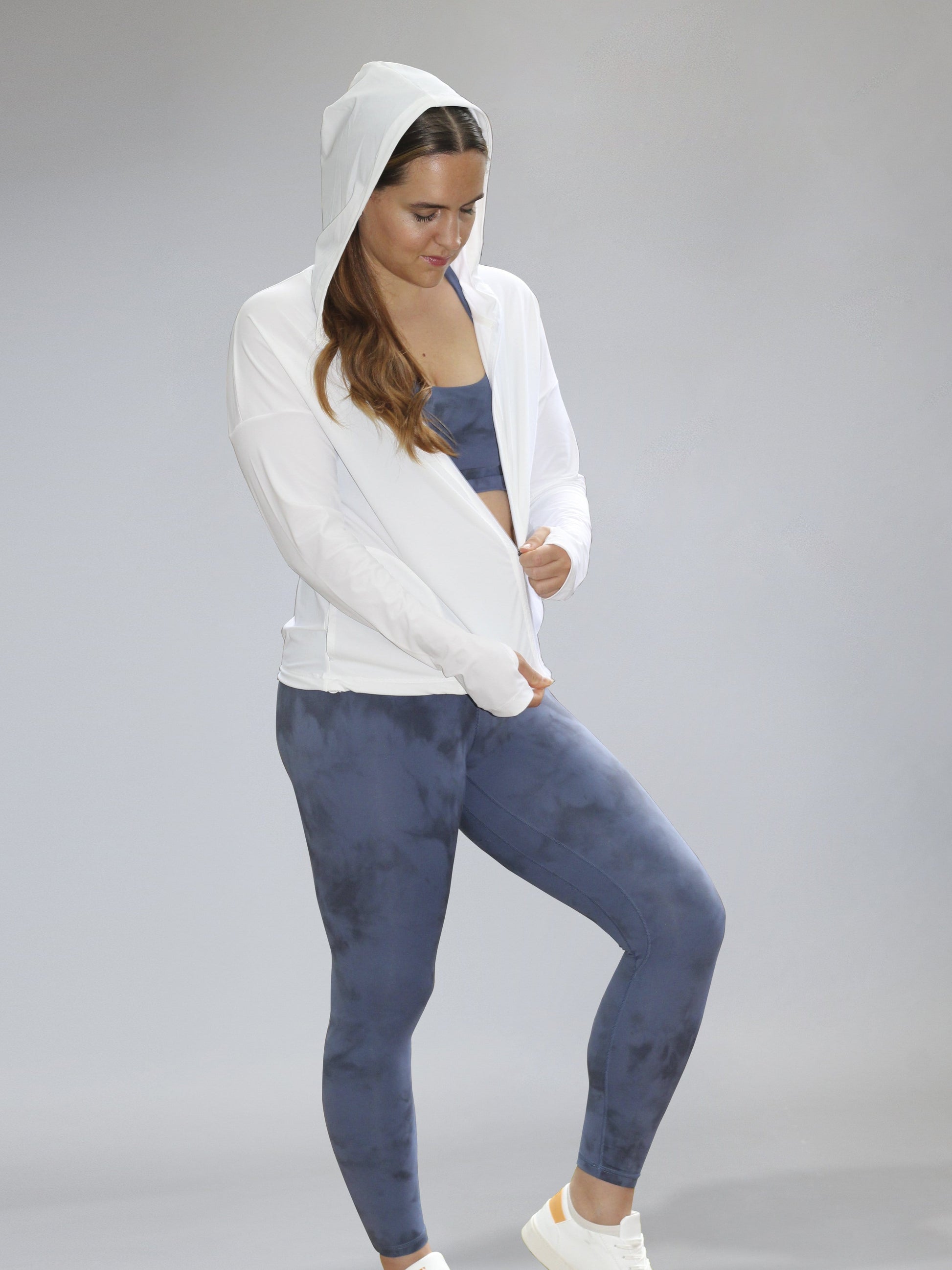 Razor Jacket - Alps White - Best premium leggings, bra, t shirt, workout clothes, activewear, ARYA Athleisure , yoga clothes, gym clothes