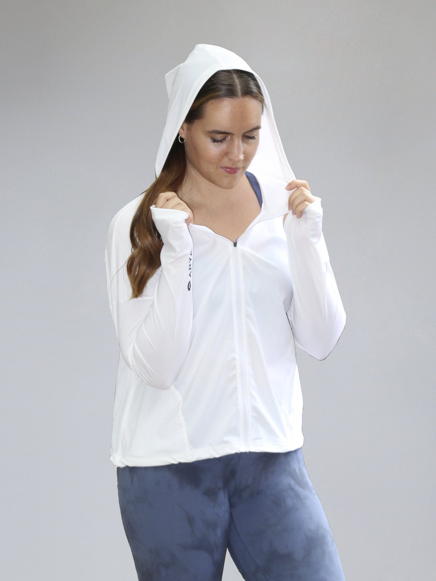 Razor Jacket - Alps White - Best premium leggings, bra, t shirt, workout clothes, activewear, ARYA Athleisure , yoga clothes, gym clothes